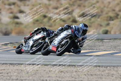 media/Oct-05-2025-CVMA (Sun) [[beeef4f201]]/Race 2-Supersport Middleweight/